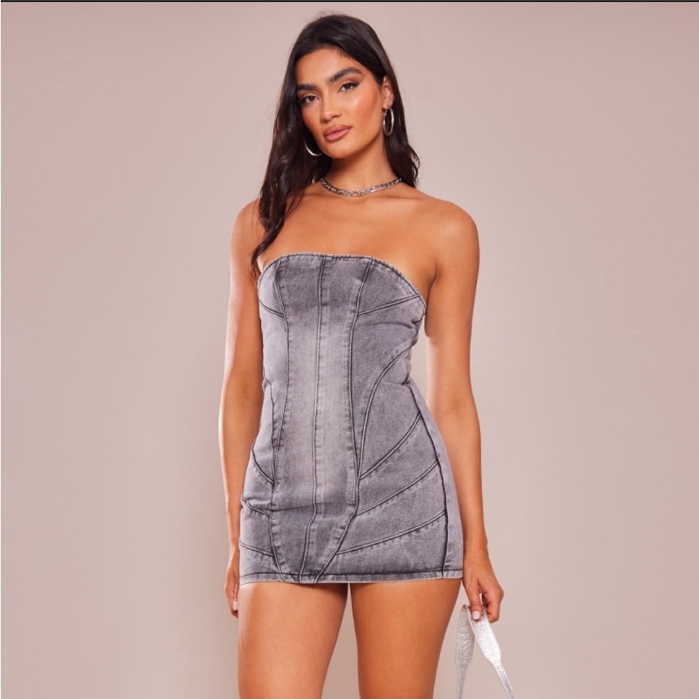 PrettyLittleThing Grey Washed Strapless Denim Mini Dress